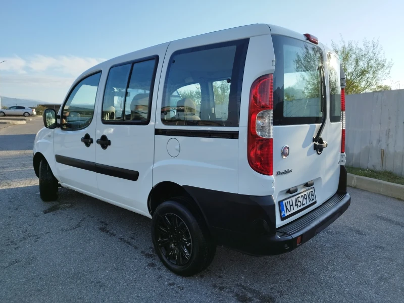 Fiat Doblo 1.6 i (LPG) 2008г., снимка 2 - Автомобили и джипове - 47818950