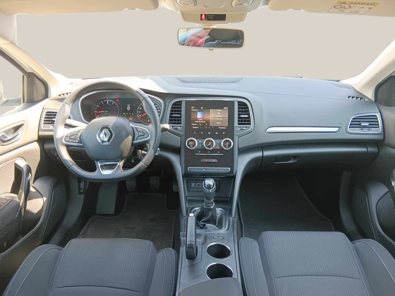 Renault Megane 1.0, снимка 8 - Автомобили и джипове - 47943877