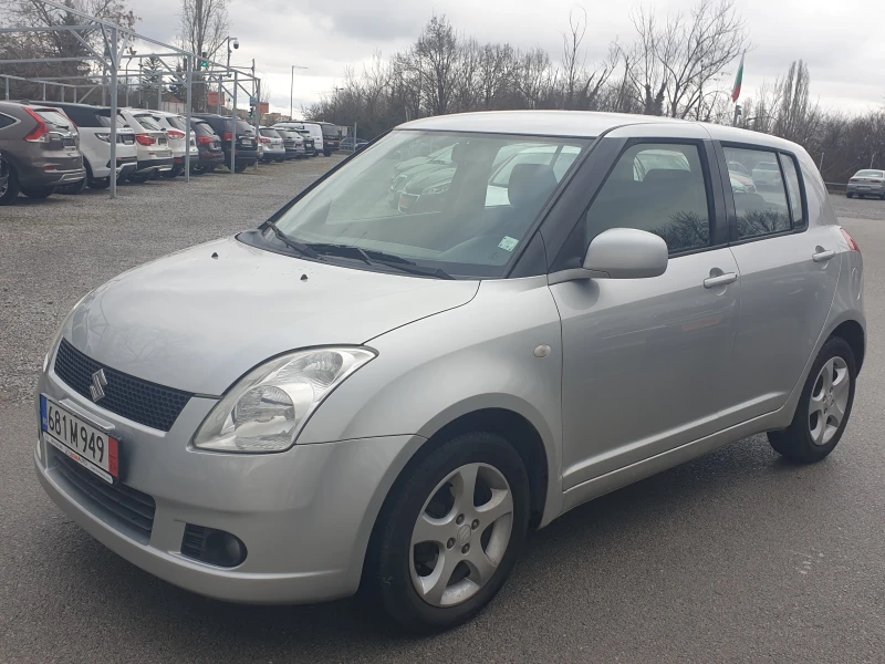 Suzuki Swift 1.3i* 4x4* Klimatik* , снимка 1 - Автомобили и джипове - 48293303