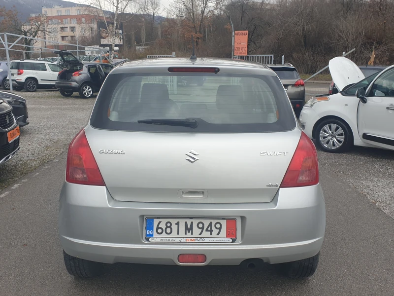 Suzuki Swift 1.3i* 4x4* Klimatik* , снимка 5 - Автомобили и джипове - 48293303