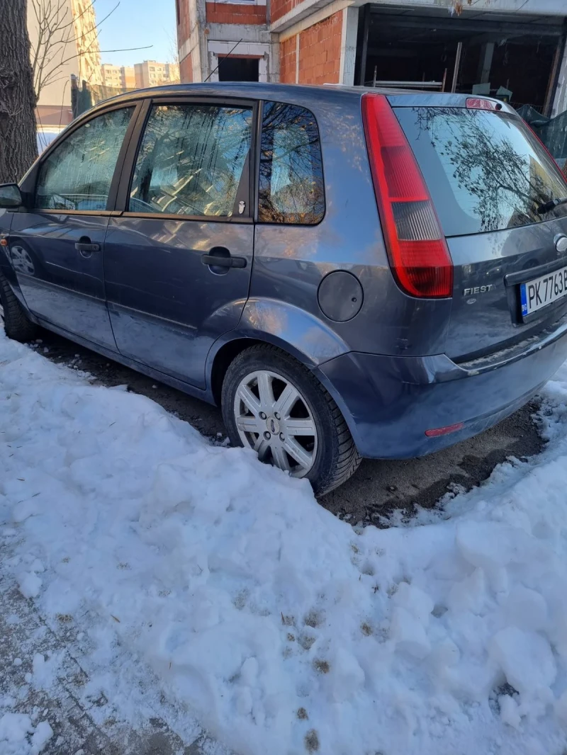 Ford Fiesta, снимка 2 - Автомобили и джипове - 48576780