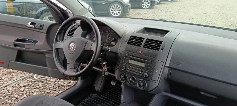 VW Polo 1.4i * 4-цилиндъра * 2008г. * 170х.км.* , снимка 12 - Автомобили и джипове - 49304607