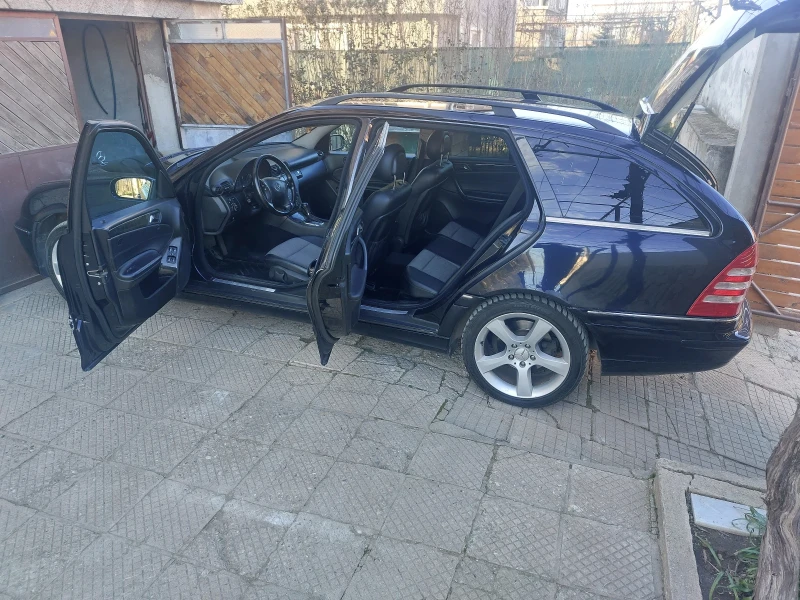 Mercedes-Benz C 200 Avantgarde 2.2 122 коня, снимка 11 - Автомобили и джипове - 49493979