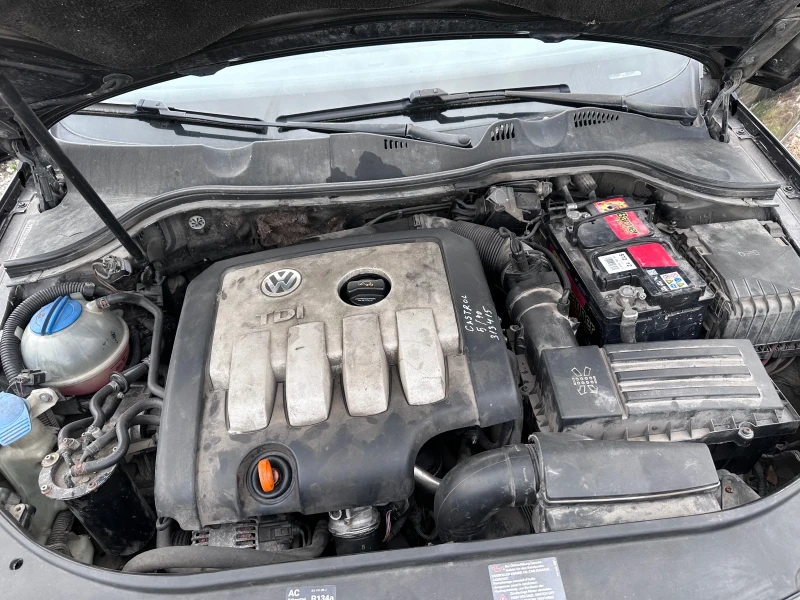 VW Passat, снимка 7 - Автомобили и джипове - 51485244