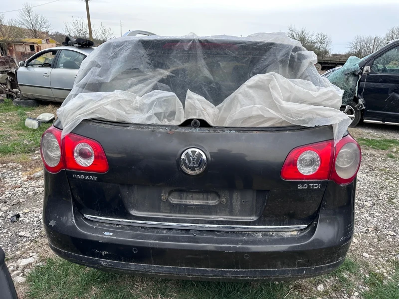 VW Passat, снимка 6 - Автомобили и джипове - 51485244