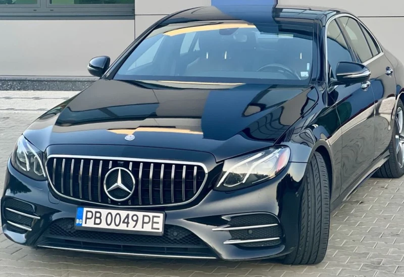 Mercedes-Benz E 300 4Matic , снимка 6 - Автомобили и джипове - 52500212