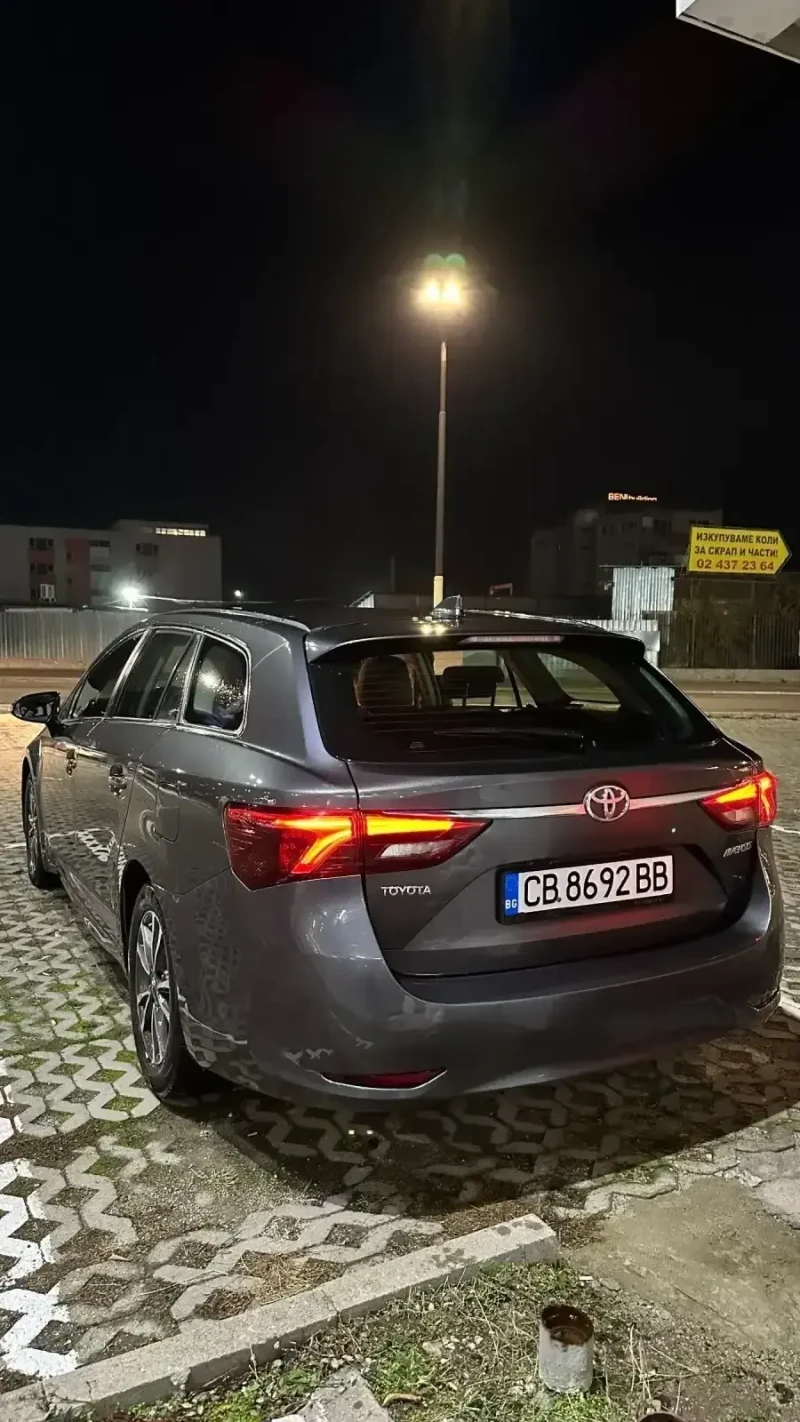 Toyota Avensis, снимка 3 - Автомобили и джипове - 52269441