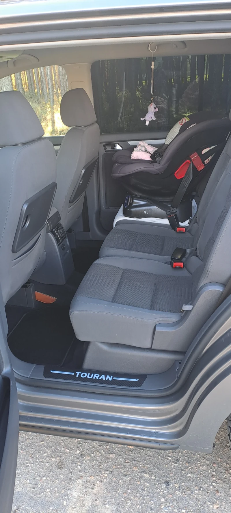 VW Touran 1.9 TD?, снимка 7 - Автомобили и джипове - 52770113