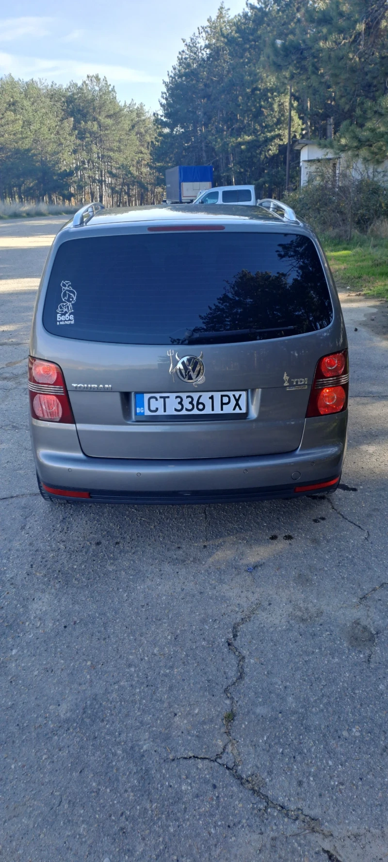 VW Touran 1.9 TD?, снимка 4 - Автомобили и джипове - 52770113
