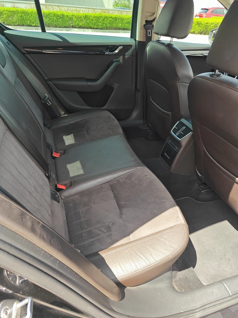 Skoda Octavia L&K, снимка 12 - Автомобили и джипове - 52816095