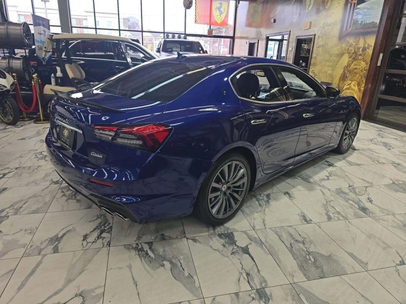 Maserati Ghibli * CARFAX * БЕЗ ПЪРВОНАЧАЛНА ВНОСКА, снимка 3 - Автомобили и джипове - 52816249