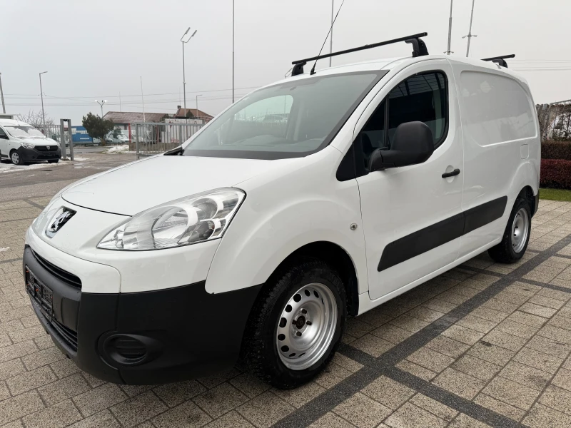 Peugeot Partner 1.6HDI Климатик , снимка 4 - Автомобили и джипове - 53191322