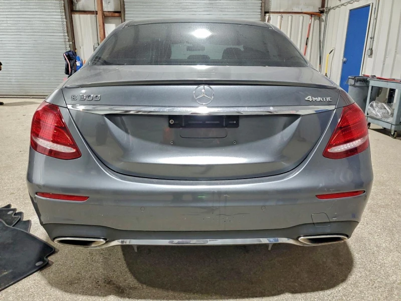 Mercedes-Benz E 300 AMG* 4matic* 98k km* Подгрев* м.Точки* Камера* , снимка 3 - Автомобили и джипове - 53214704