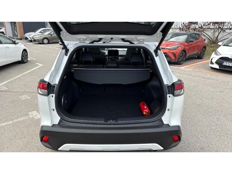 Toyota Corolla Cross 2.0 HSD AWD PREMIUM, снимка 10 - Автомобили и джипове - 53883671