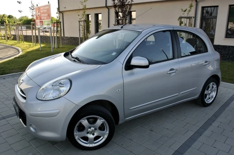 Nissan Micra 1.2i* РЕГИСТРИРАН* КЛИМАТРОНИК* АВТОПИЛОТ* ЕВРО 5В, снимка 6 - Автомобили и джипове - 55885537