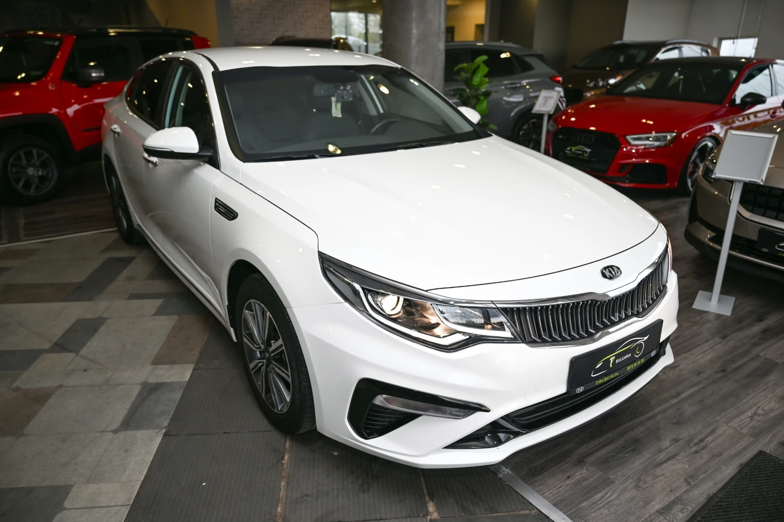 Kia K5 2.0 LPG ФАБРИЧНО ЛИЗИНГ БЕЗ ПЪРВОНАЧАЛНА ВНОСКА  - изображение 4