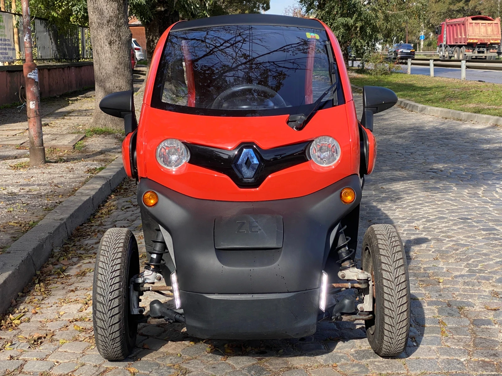 Renault Twizy  - изображение 8