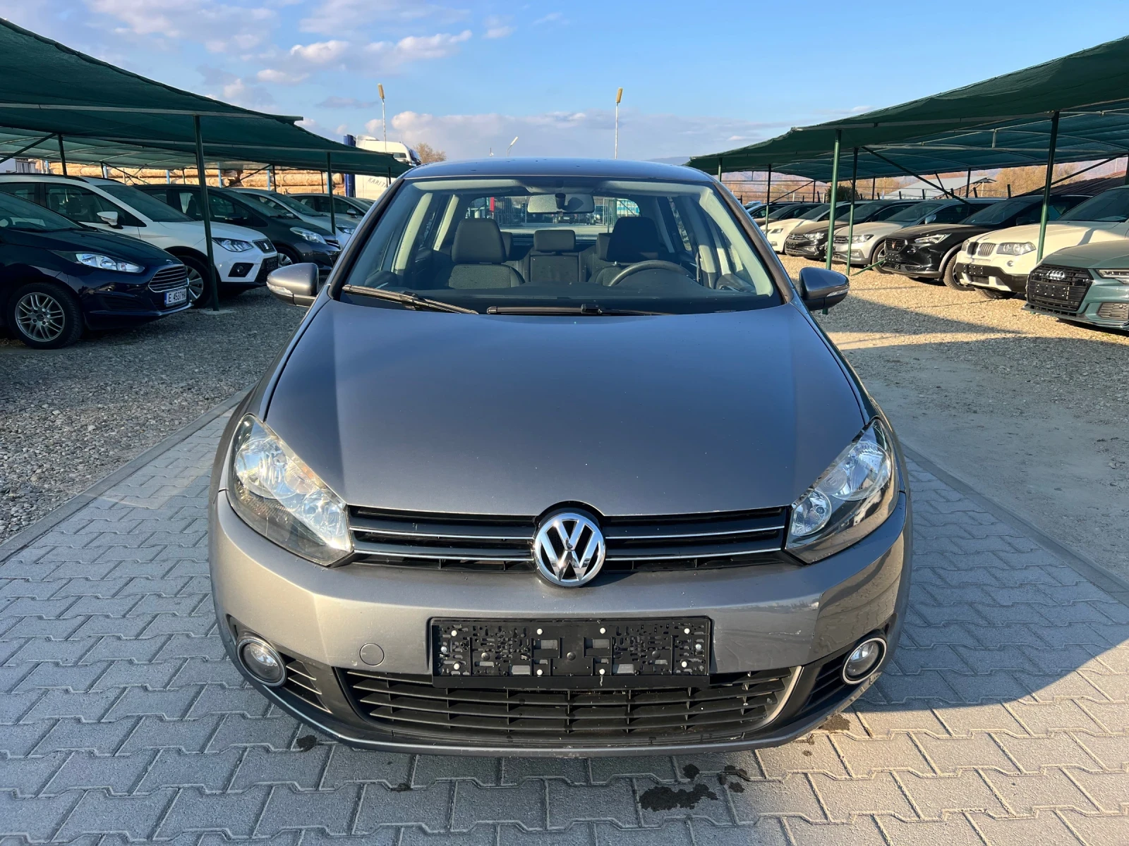 VW Golf 1.6i 102k 168000km Лизинг - изображение 2