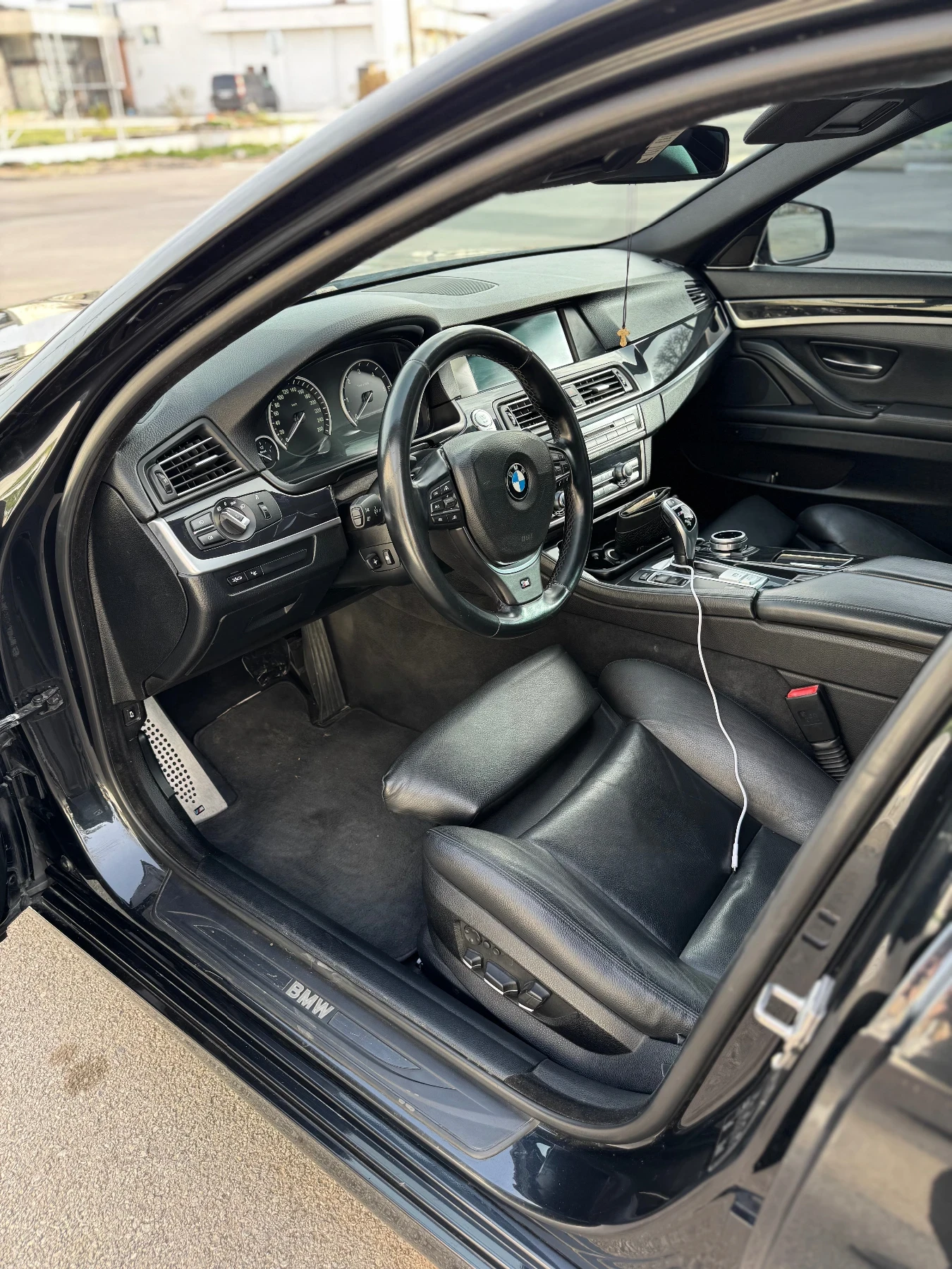 BMW 530  - изображение 10
