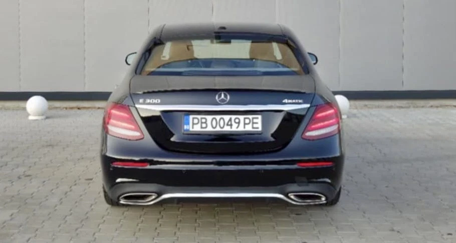 Mercedes-Benz E 300 4Matic  - изображение 3