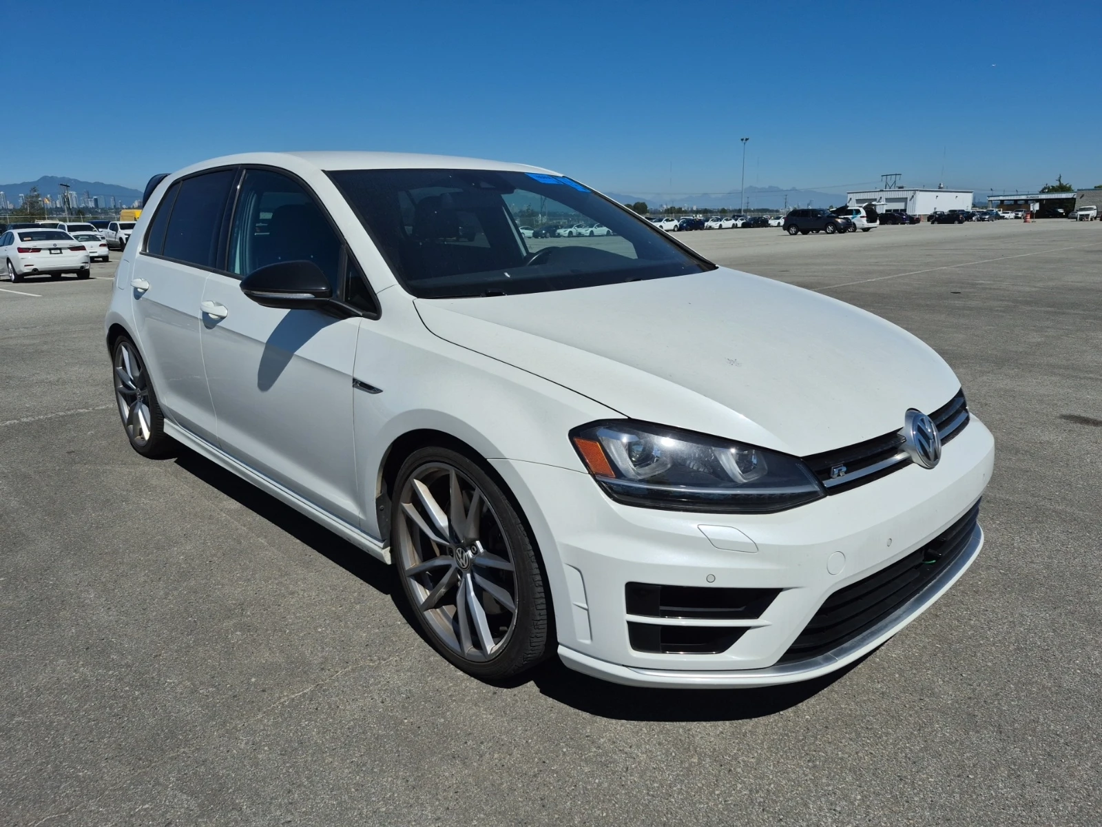 VW Golf R* CARFAX*  - изображение 2