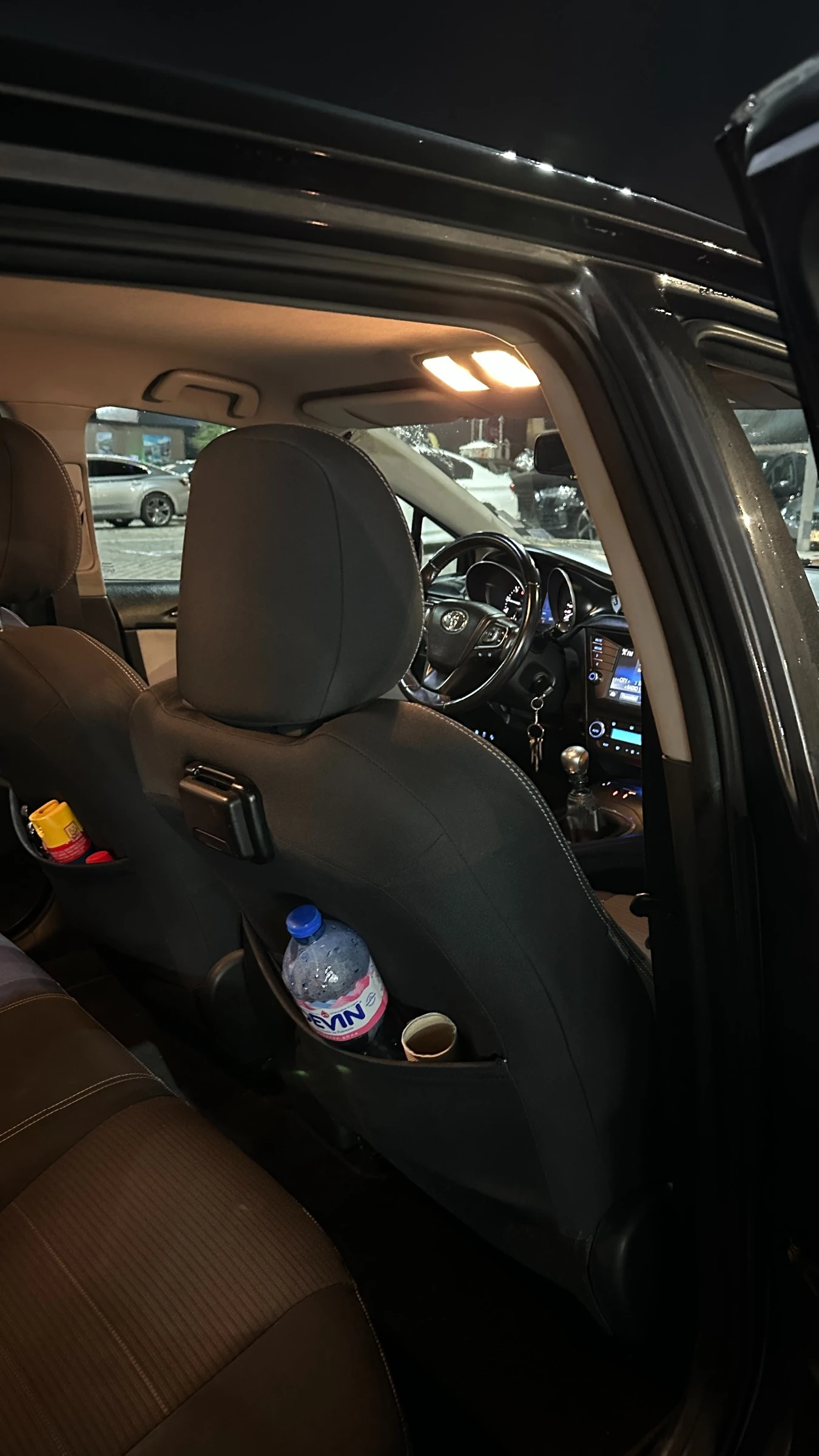 Toyota Avensis  - изображение 9