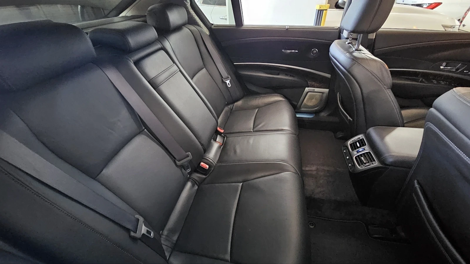 Honda Legend   | Mobile.bg   11