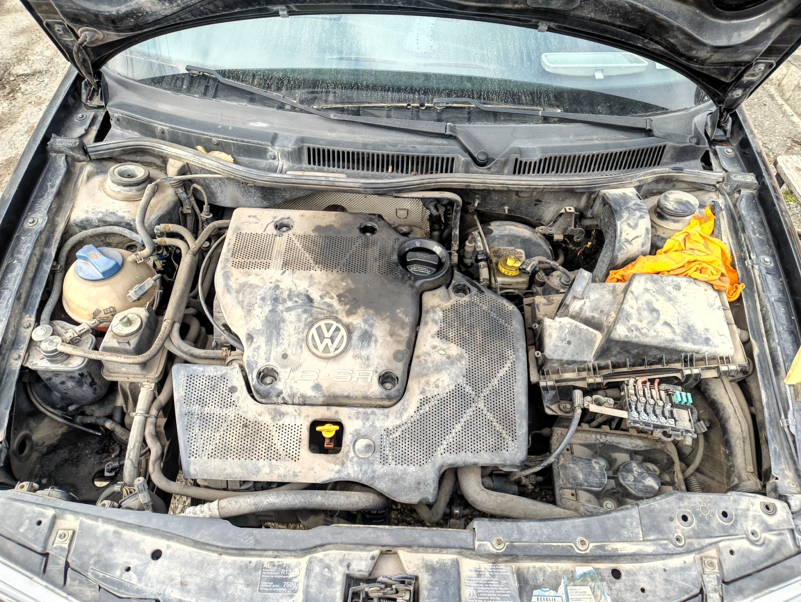 VW Golf 1.6 за части - изображение 7