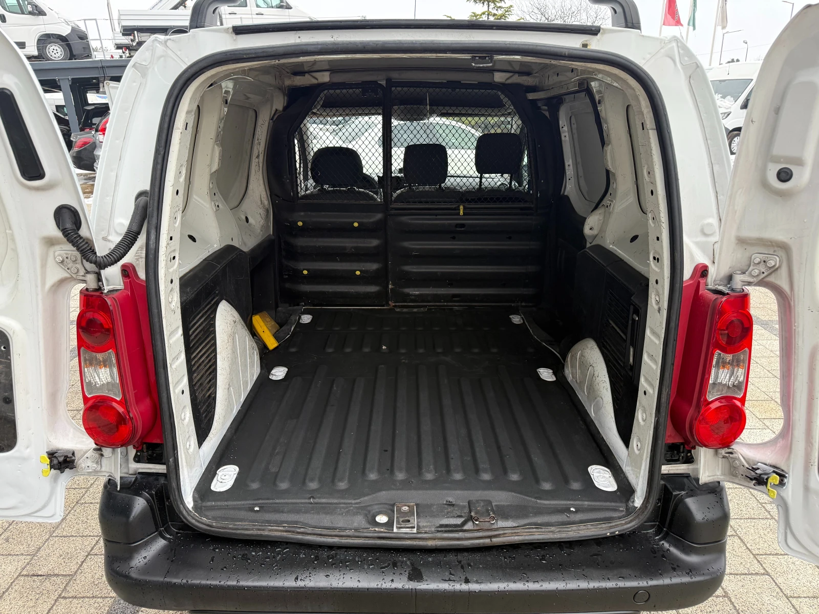 Peugeot Partner 1.6HDI ��������  | Mobile.bg � ����������� 12