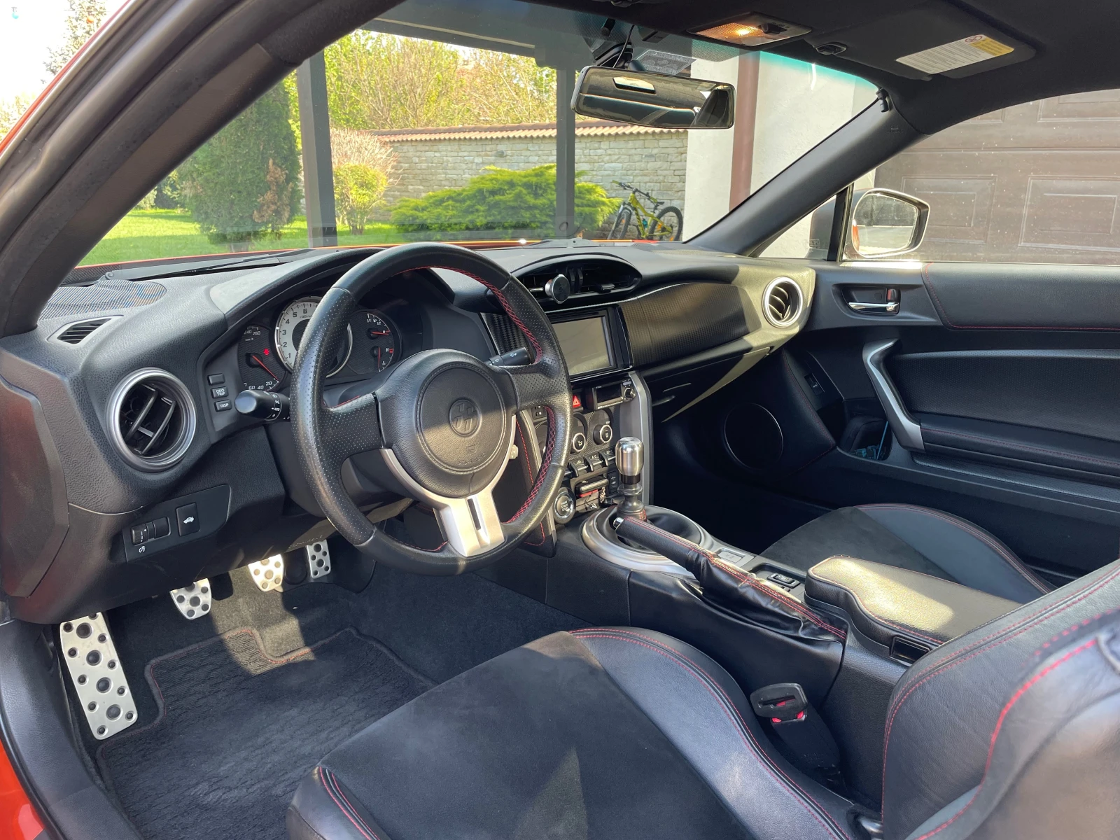 Toyota GT86, снимка 11 - Автомобили и джипове - 53958014