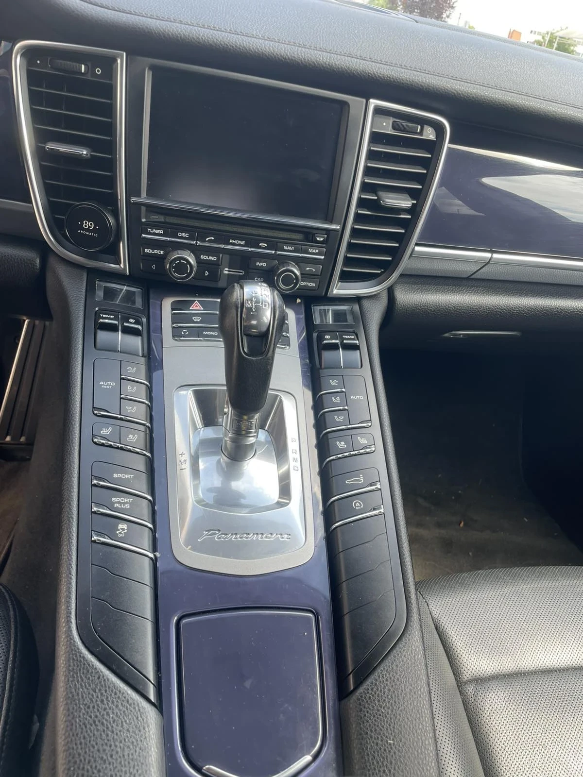 Porsche Panamera 3.6 4x4 PDK Chrono Carplay Обдухване , снимка 7 - Автомобили и джипове - 54093096