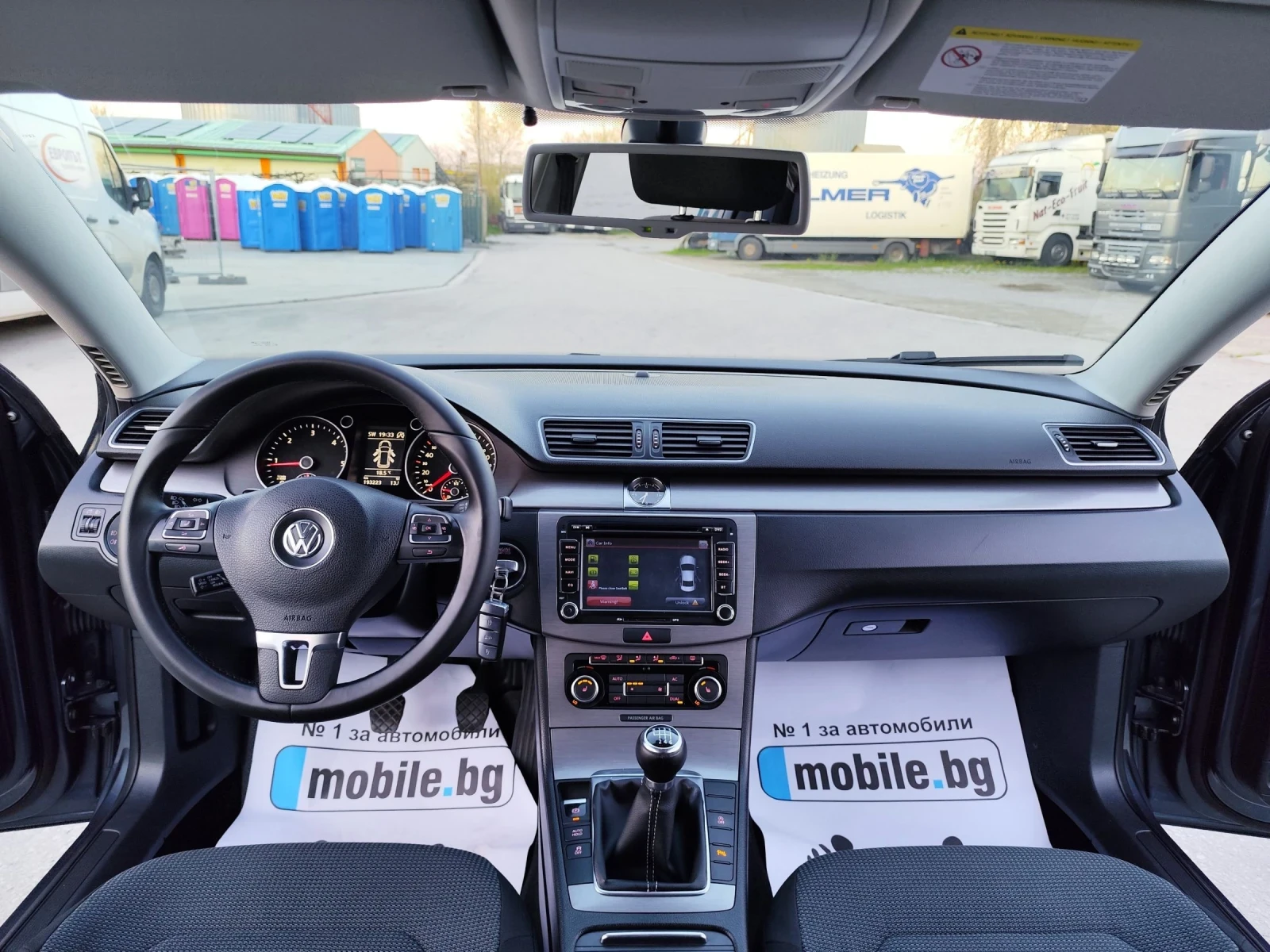 VW Passat 2.0TDI-140кс.-6ск.-NAVI-ПОДГРЯВАНЕ-EU-5, снимка 12 - Автомобили и джипове - 54115396