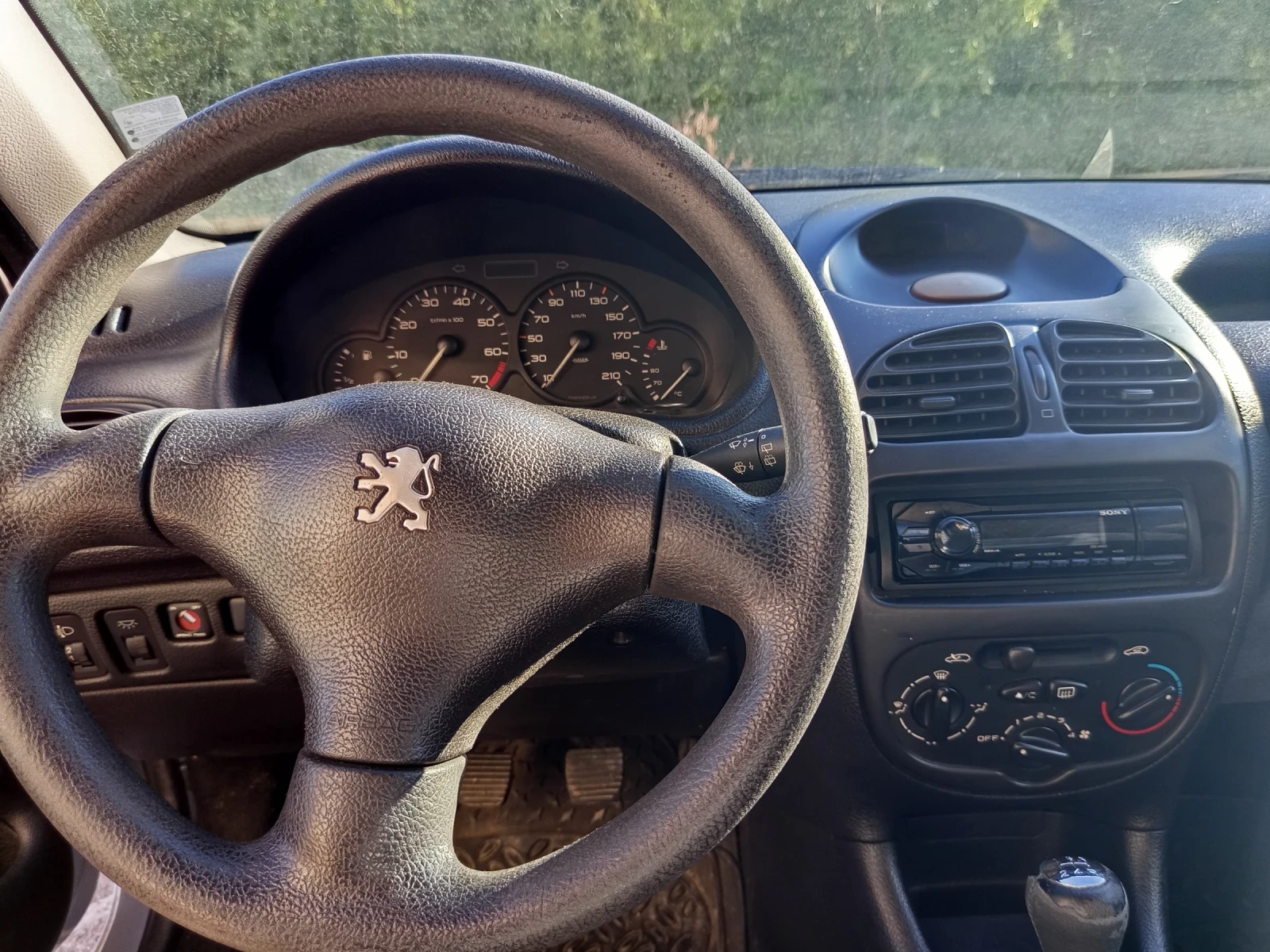 Peugeot 206, снимка 5 - Автомобили и джипове - 55156756