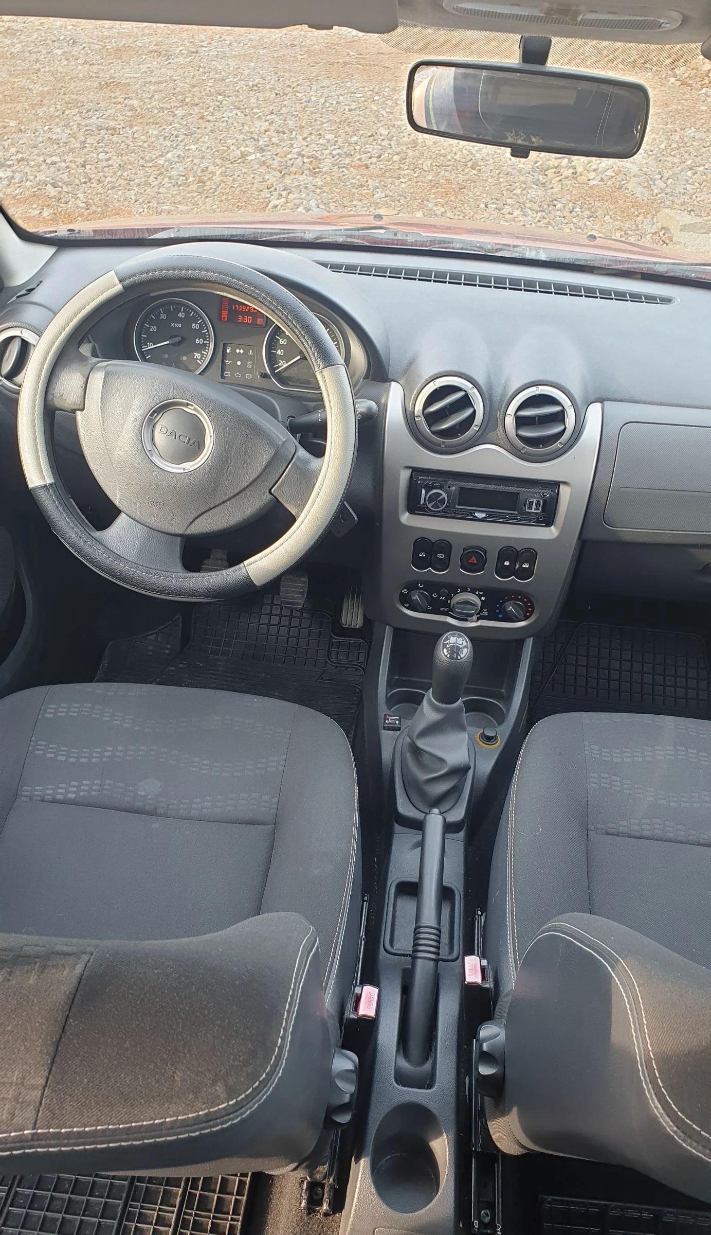 Dacia Sandero 1.6 Stepway LPG/Газ, снимка 9 - Автомобили и джипове - 55159361