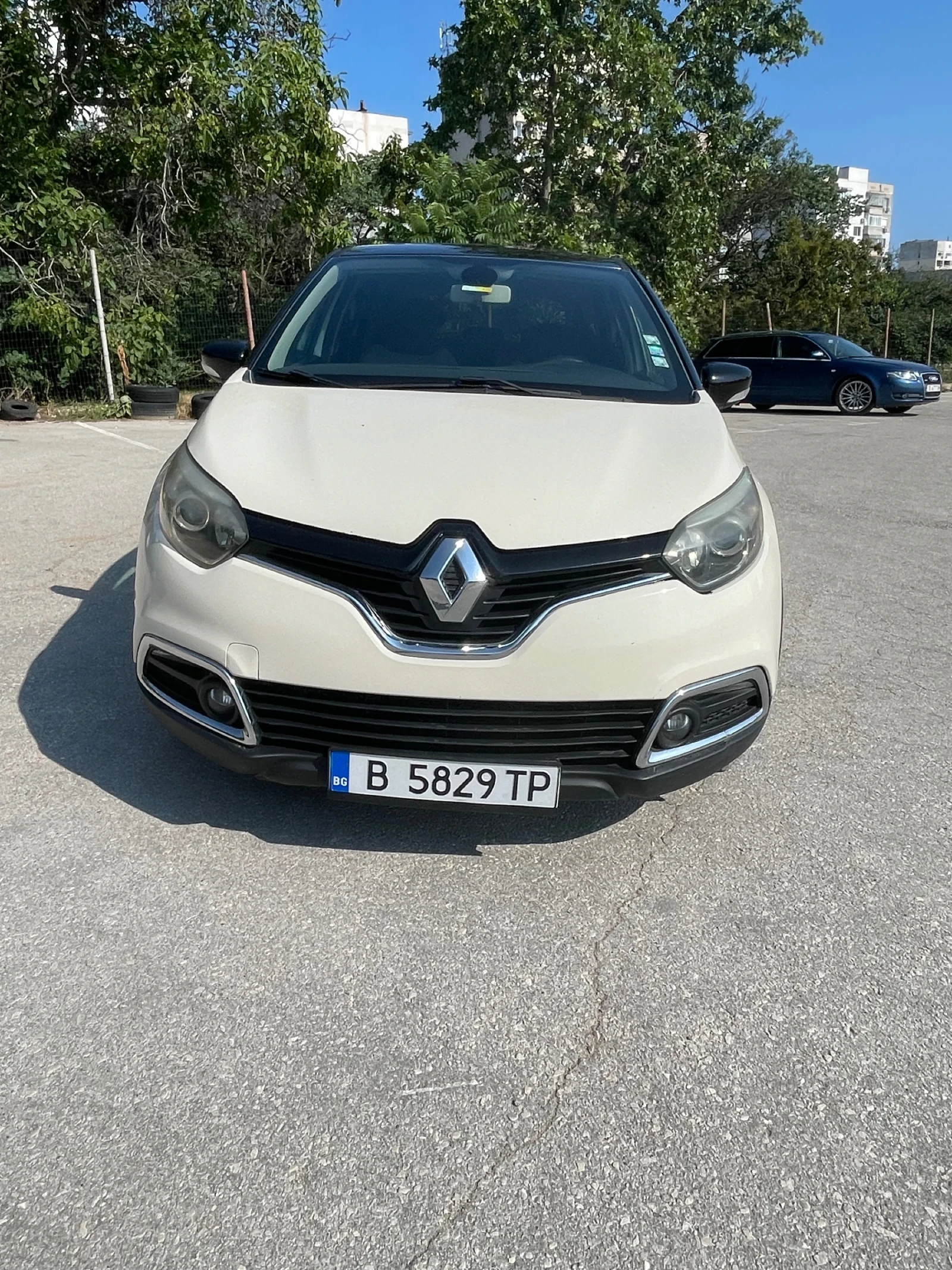 Renault Captur, снимка 2 - Автомобили и джипове - 55335283