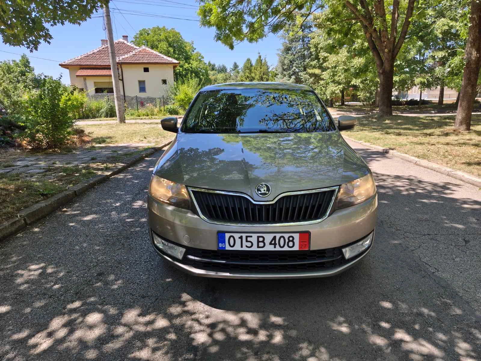 Skoda Rapid ��� ���� �� �������� /6 ��./2014 �./����  | Mobile.bg � ����������� 2