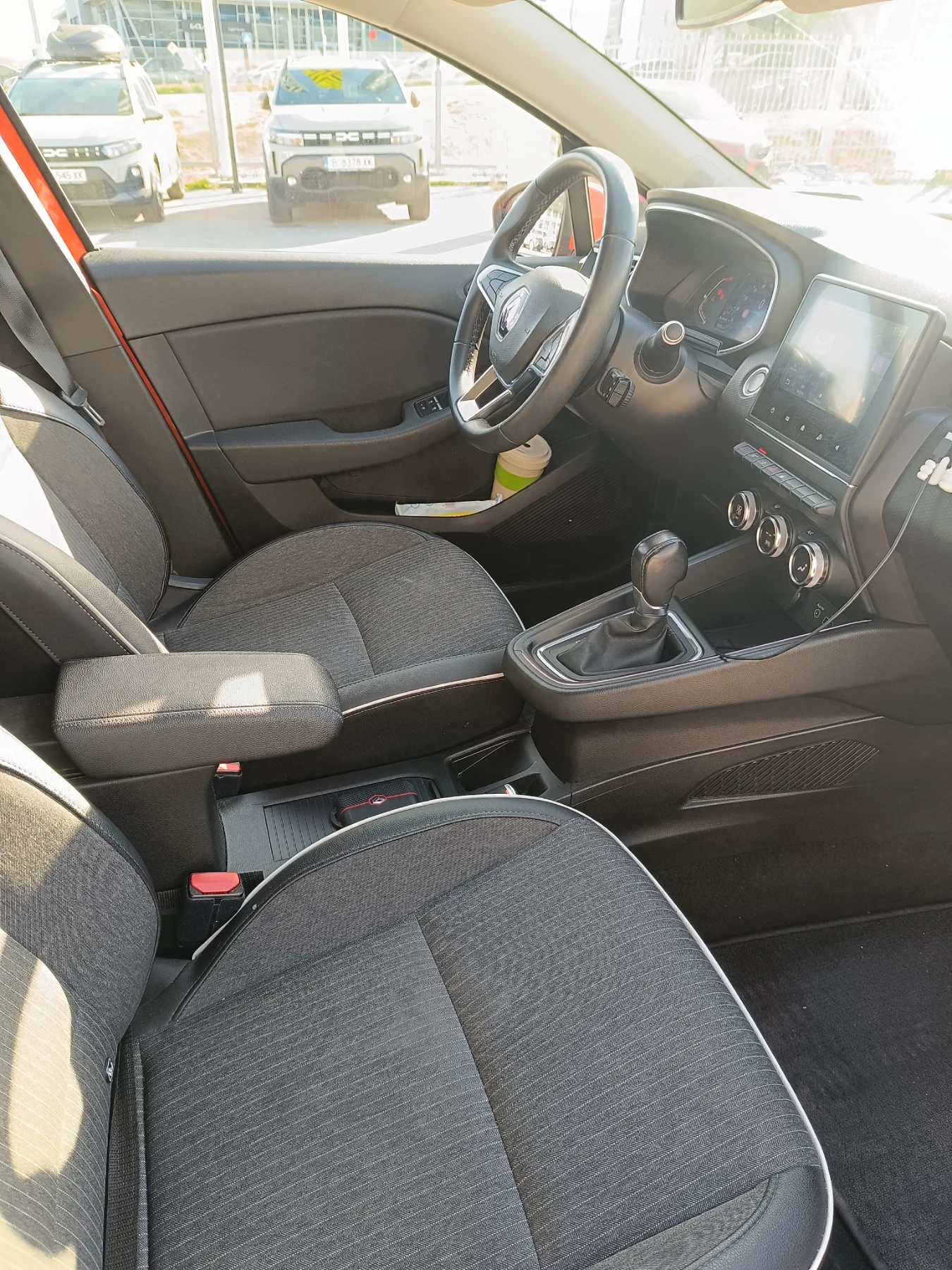 Renault Clio 5 INTENS АВТОМАТИК, снимка 11 - Автомобили и джипове - 55504129