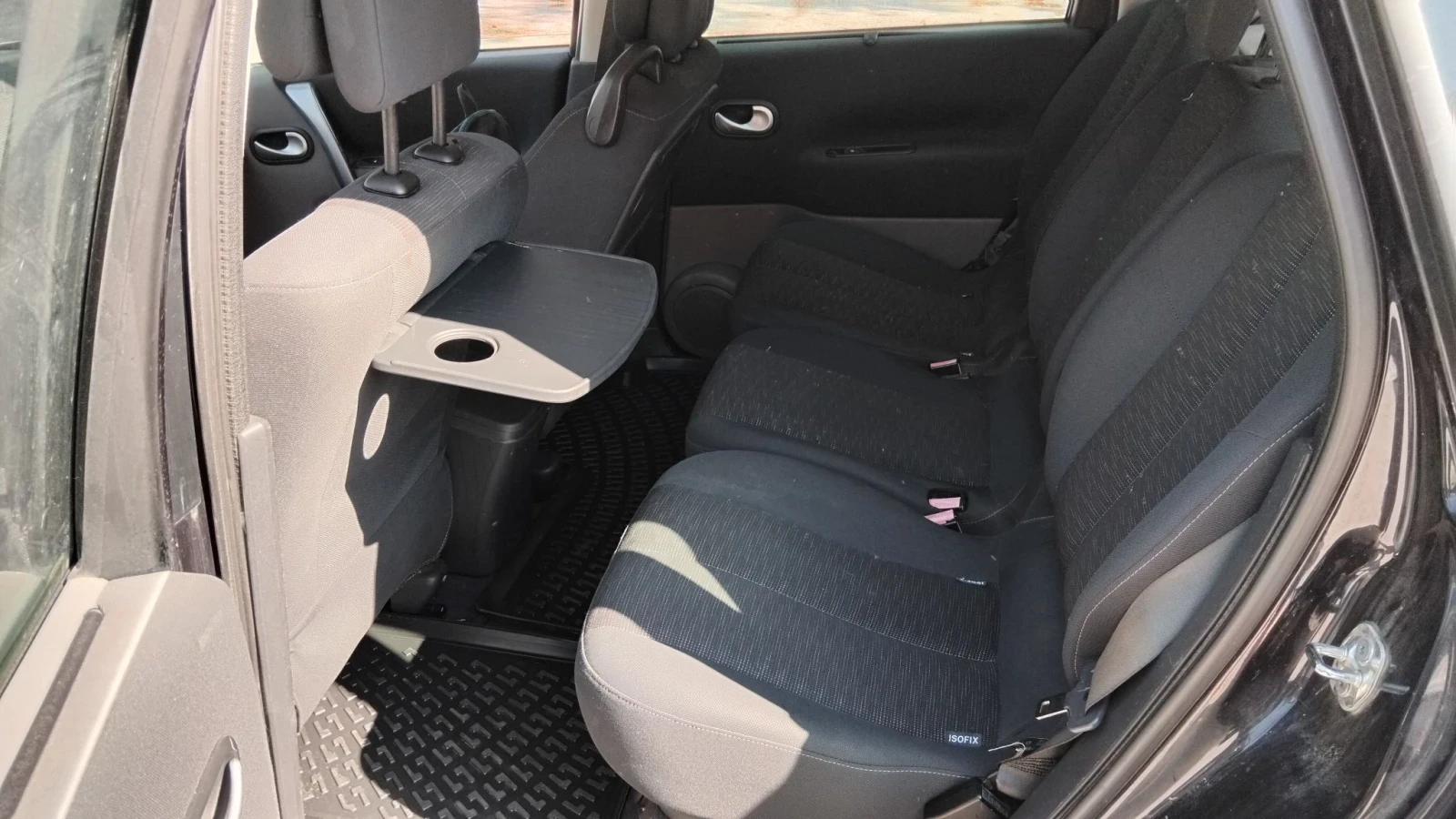 Renault Scenic, снимка 10 - Автомобили и джипове - 55772012