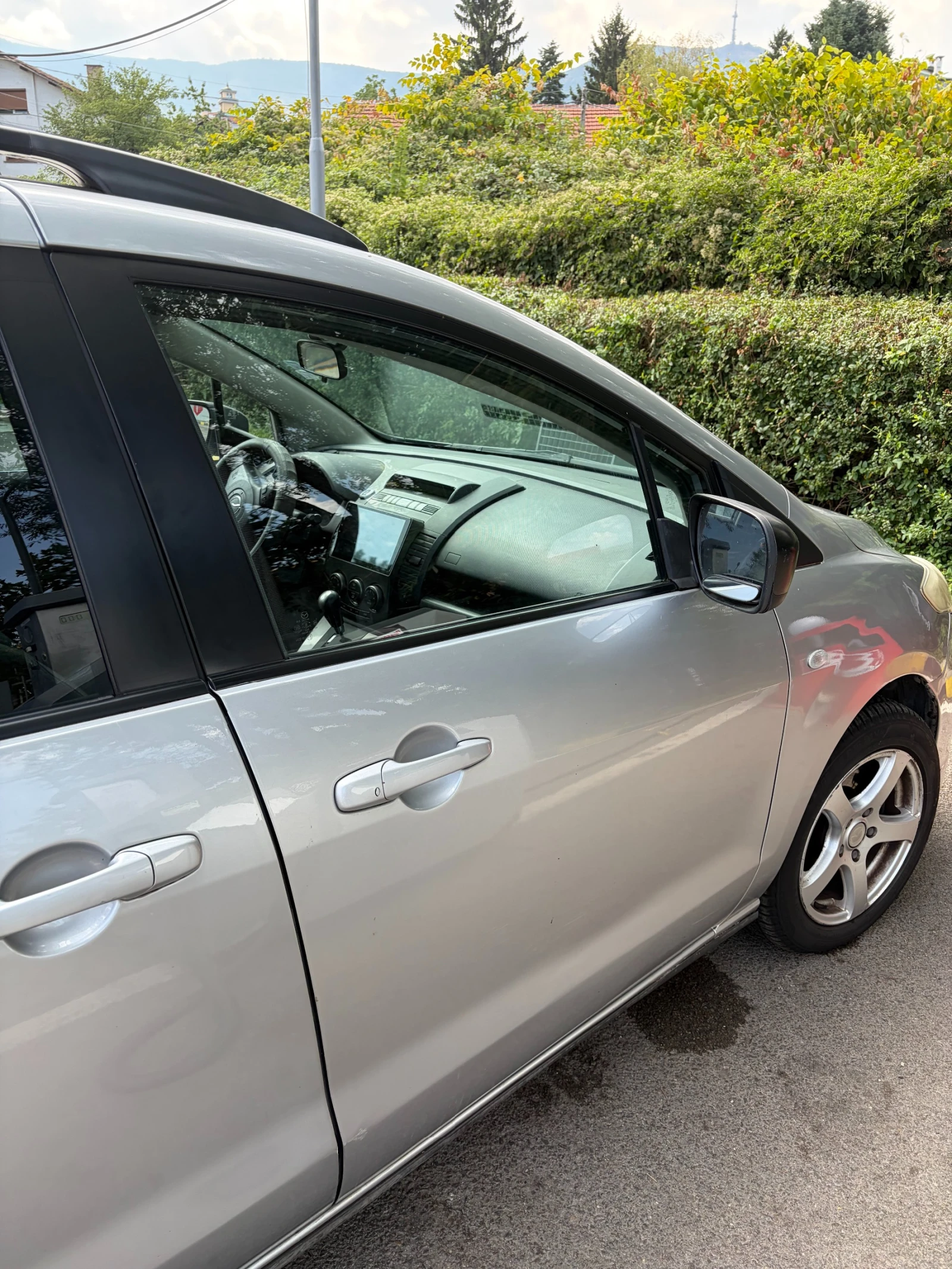 Mazda 5, снимка 10 - Автомобили и джипове - 55801654