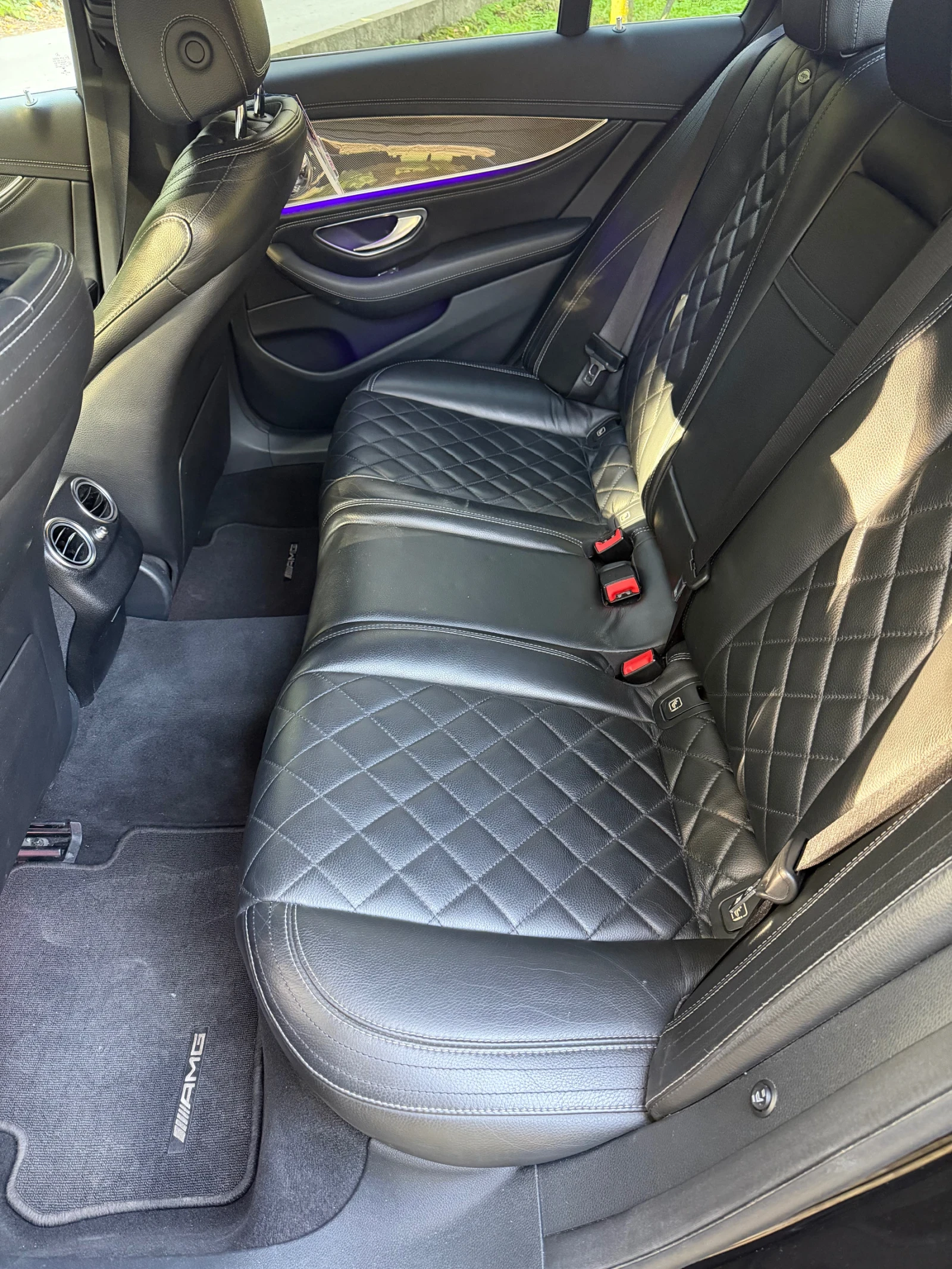 Mercedes-Benz E 220 W213, снимка 12 - Автомобили и джипове - 56518271