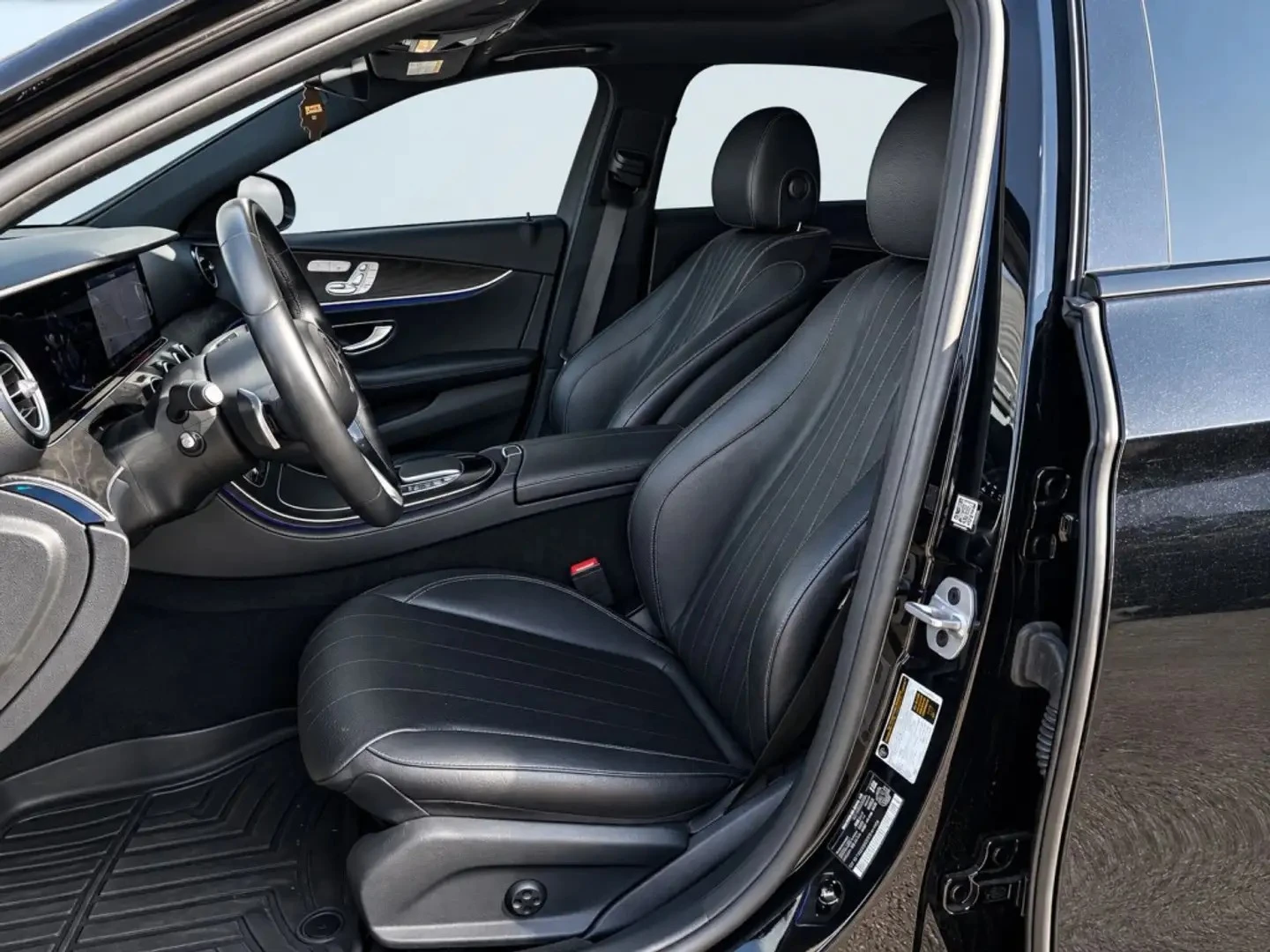 Mercedes-Benz E 350 2021* FACELIFT* AMG PK* LED* HUD* DIS* ������ ���� | Mobile.bg � ����������� 9