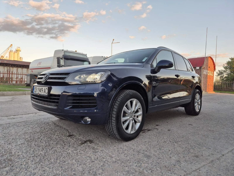 VW Touareg 3.0TDI* TOP* подгрев на вона* камера* LED, снимка 17 - Автомобили и джипове - 47583630