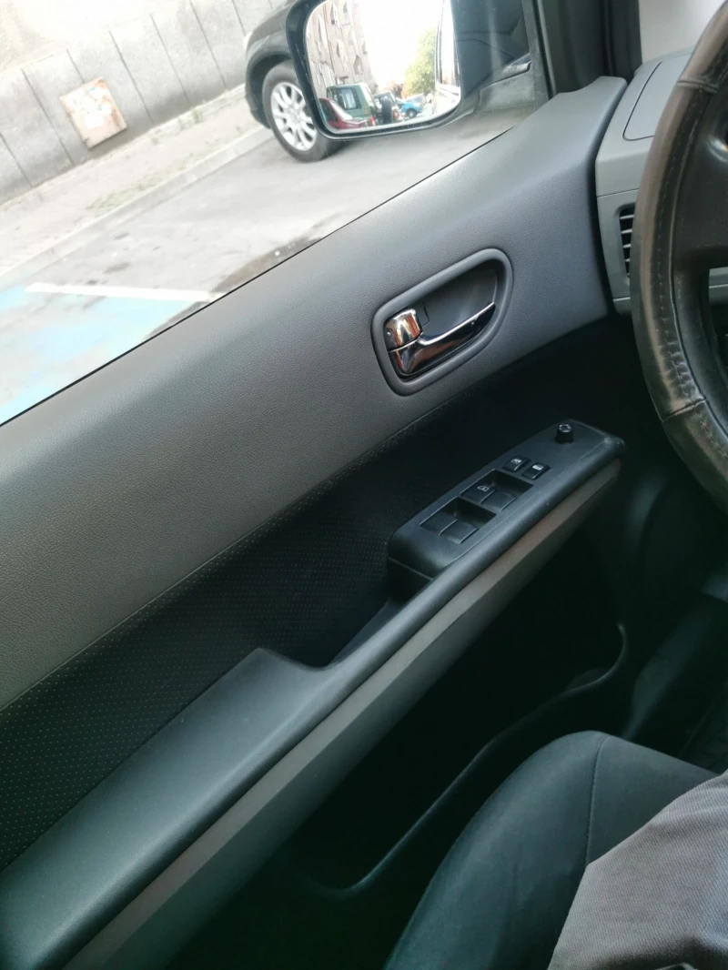 Nissan X-trail, снимка 10 - Автомобили и джипове - 52475429