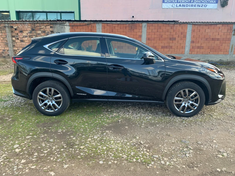Lexus NX 300h-AWD Пълна ГАРАНЦИЯ, снимка 4 - Автомобили и джипове - 51296995