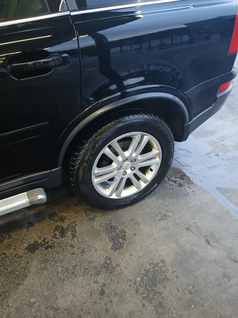 Volvo Xc90, снимка 3 - Автомобили и джипове - 52286581