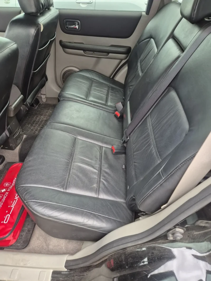 Nissan X-trail 2.5  BRC, снимка 10 - Автомобили и джипове - 52493721