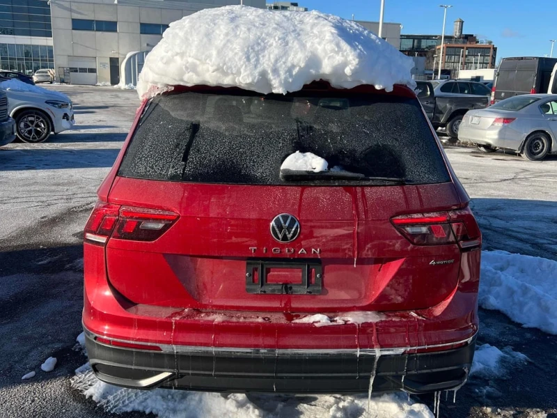 VW Tiguan Comfortline  CARFAX, снимка 4 - Автомобили и джипове - 53285282