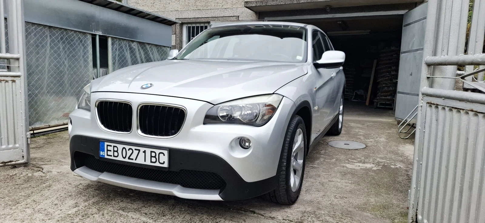 BMW X1 X-DRIVE 18d, снимка 1