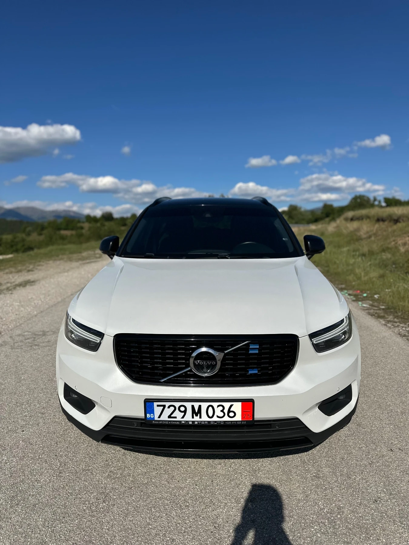 Volvo XC40 R-Design T5 * 360 * FULL LED*  - изображение 2