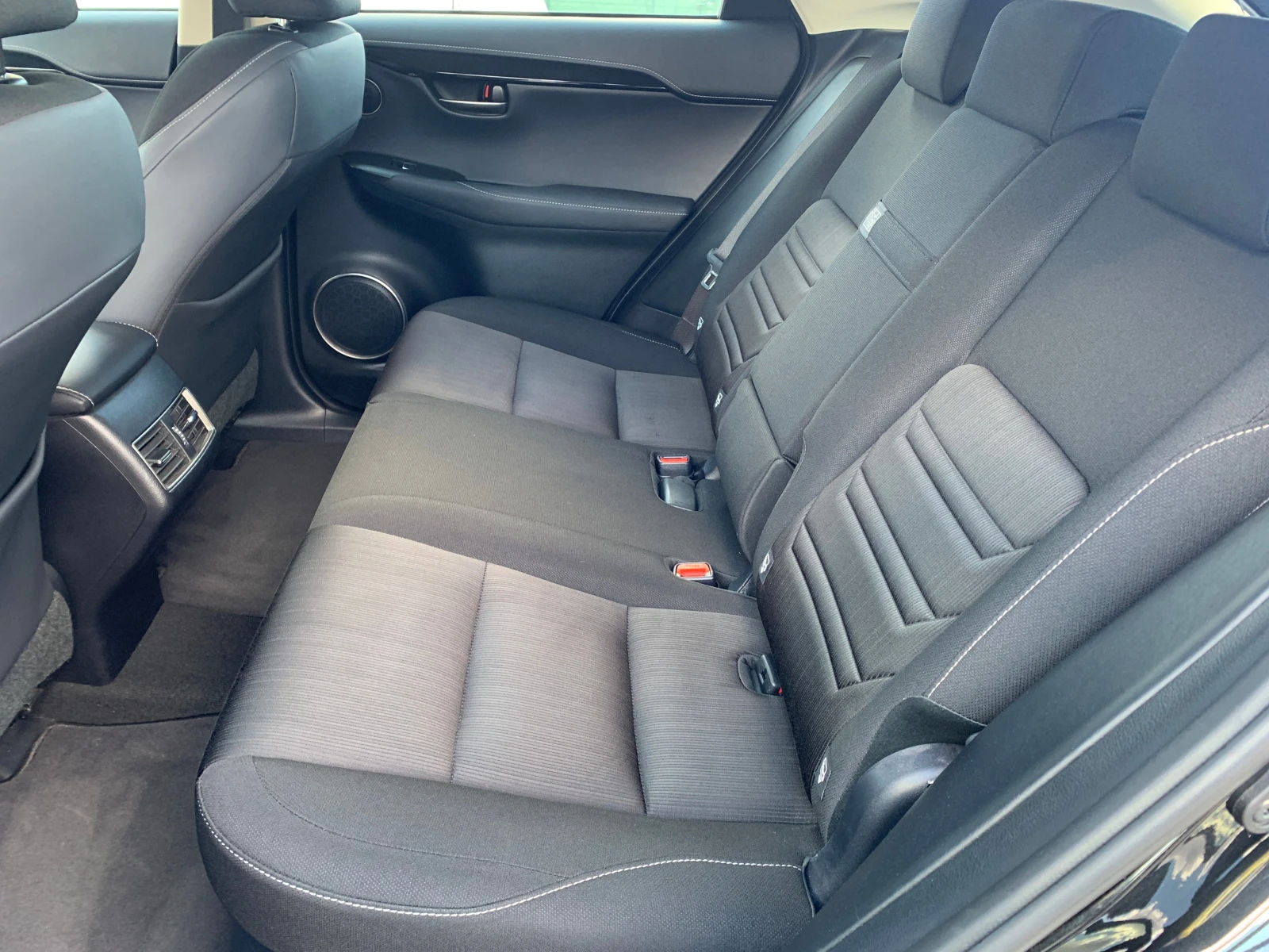 Lexus NX 300h-AWD Пълна ГАРАНЦИЯ | Mobile.bg — изображение 13